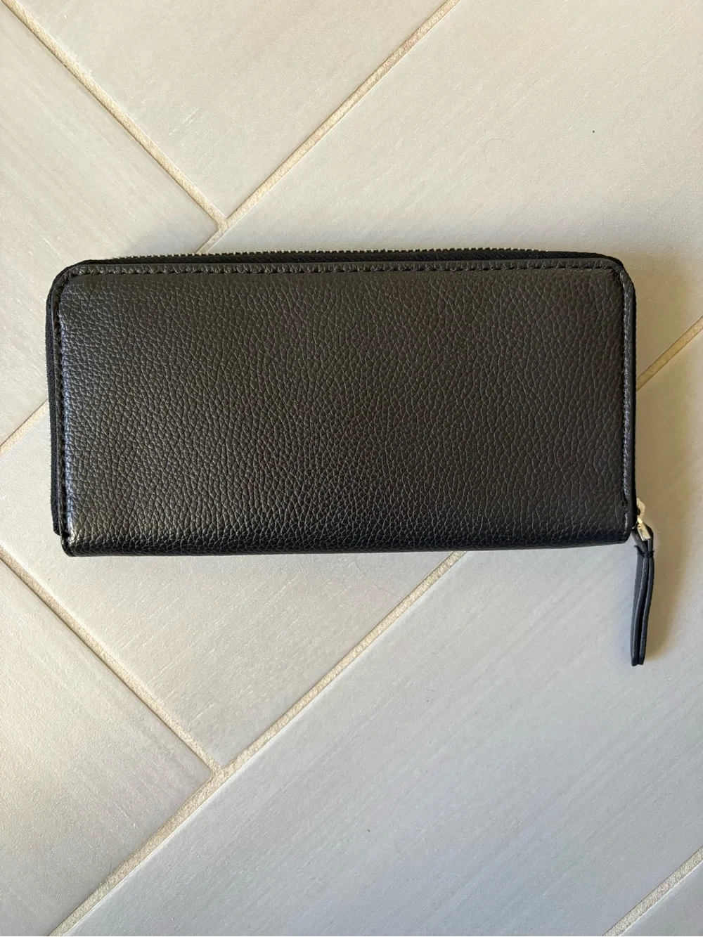Vera Bradley Essential Continental Faux Leather Wallet